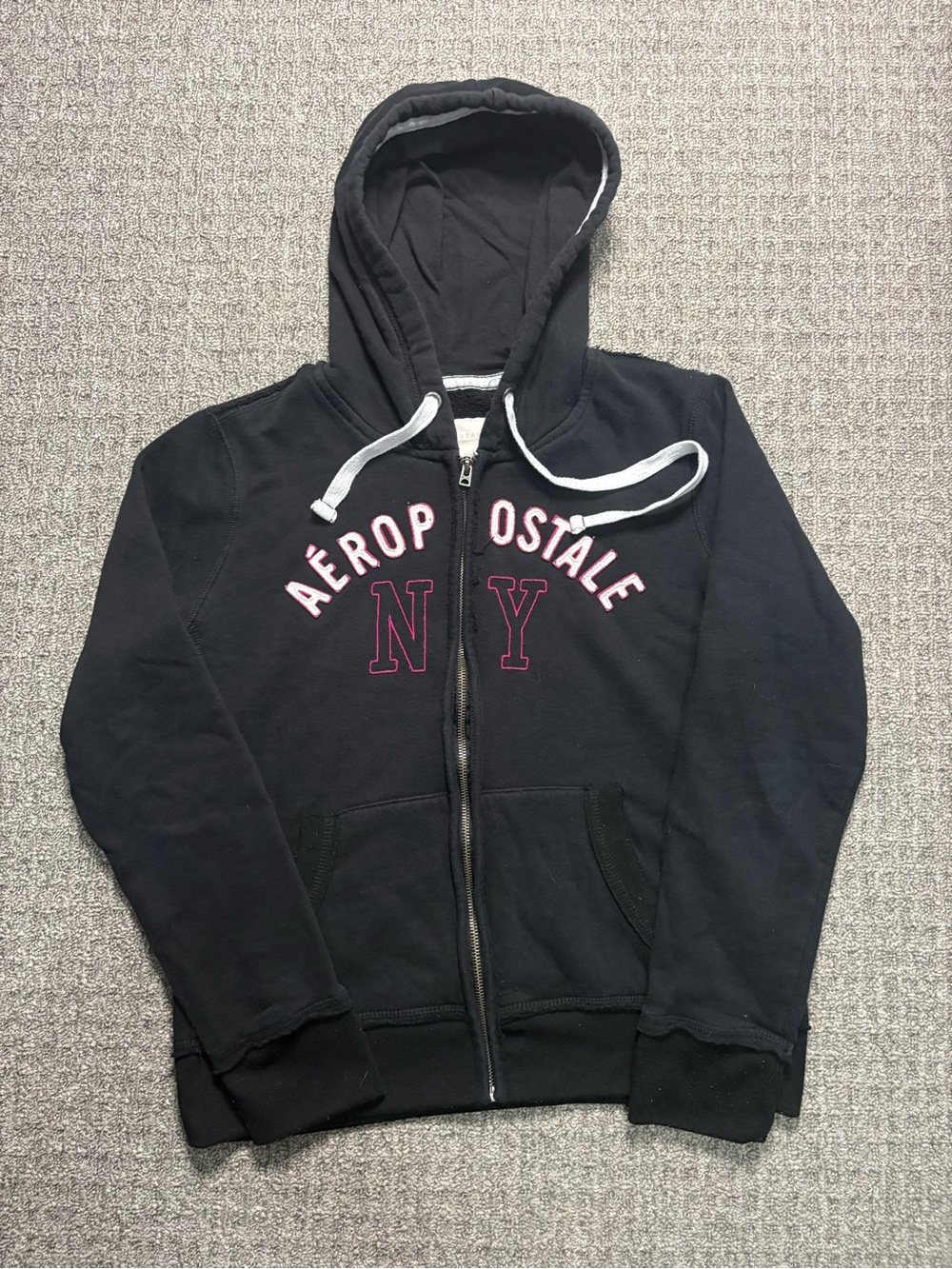 Women’s Y2K 2000s style Aeropostale Spellout Distressed Zip up | $25